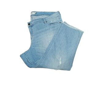 Torrid Boyfriend Light-Wash Plus Size 26 Distress Jeans